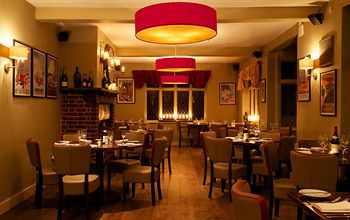 Hostal The Lambert Hotel
