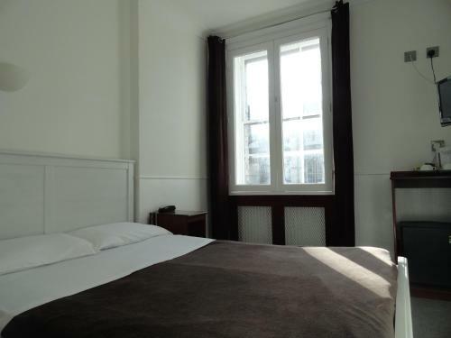 London Continental Hotel
