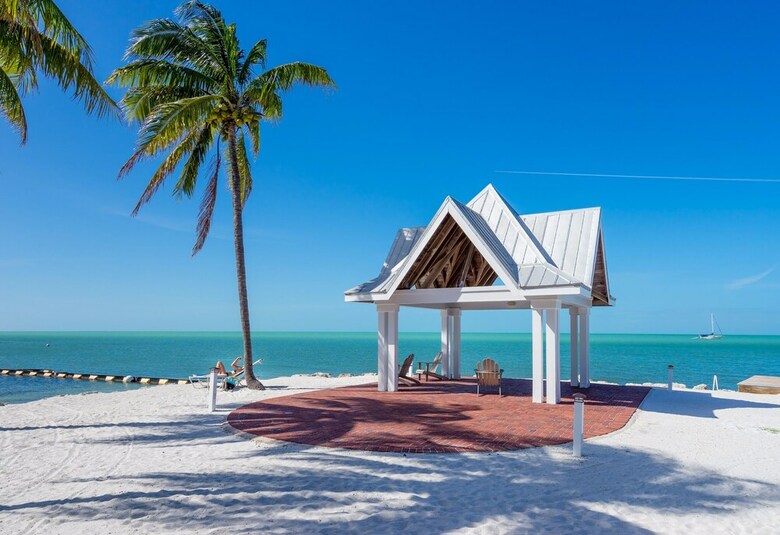Apartamento Tranquility Bay Beachfront Hotel And Resort