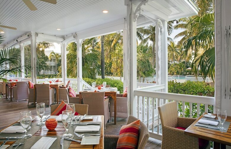Apartamento Tranquility Bay Beachfront Hotel And Resort