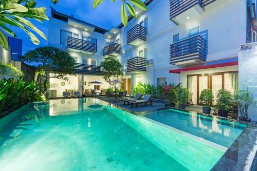 Hotel The Rinaya Canggu