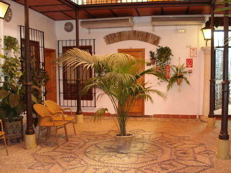 Hotel Los Patios
