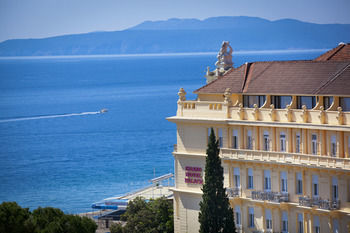 Hotel Palace-bellevue