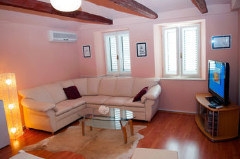 Apartments Gajeta