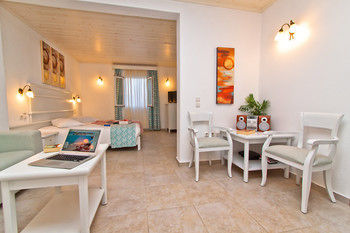 Hotel Yiannaki