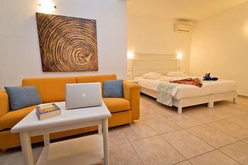 Hotel Yiannaki