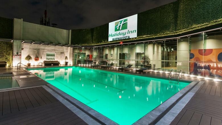 Hotel Lark