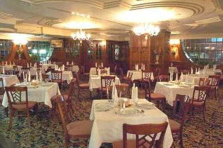 Hotel Lark