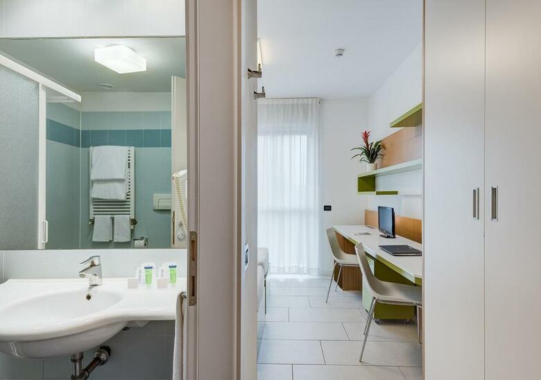 Hotel Camplus Turro Casa Per Ferie