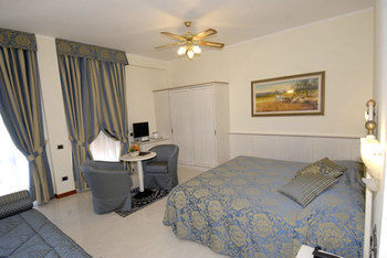 Hotel Porto Roca