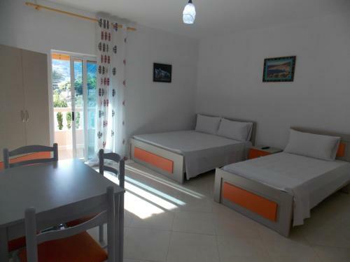 Hostal Guest House Vila Bega