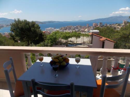 Hostal Guest House Vila Bega