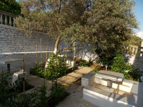 Hostal Guest House Vila Bega