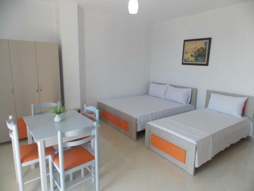 Hostal Guest House Vila Bega