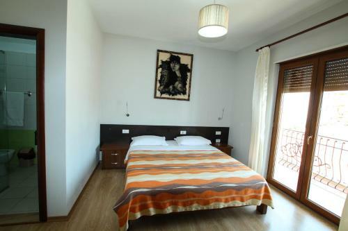 Hotel Eposi