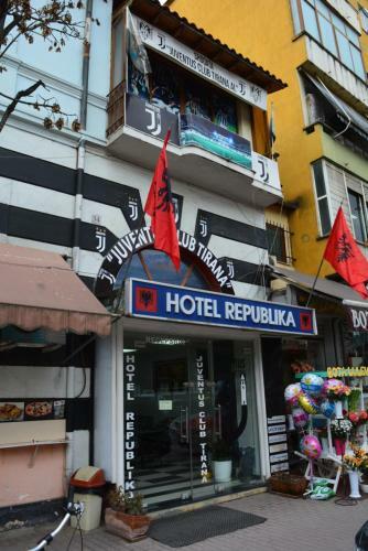 Hotel Republika