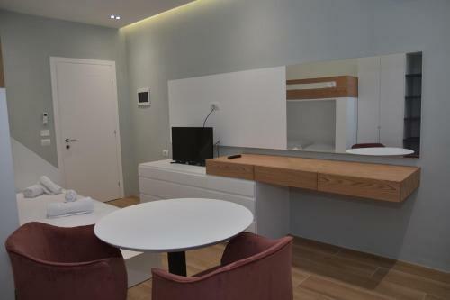 Airen Hotel