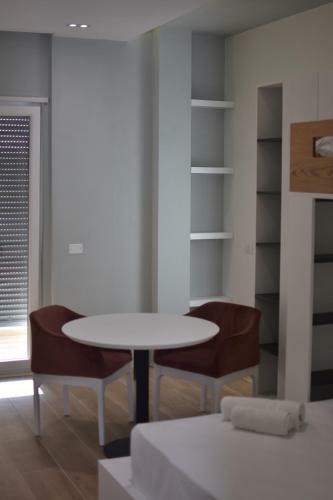 Airen Hotel