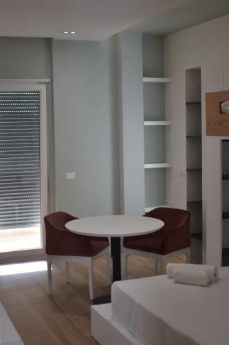 Airen Hotel