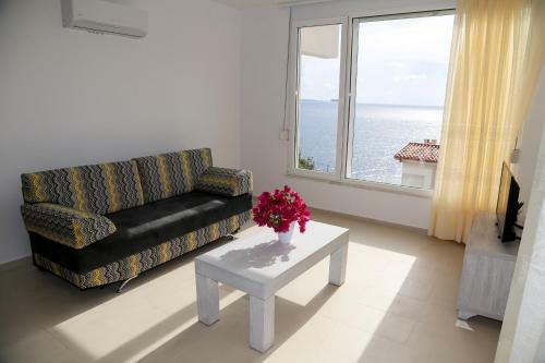 Bellavista Apartments Bougainville Bay