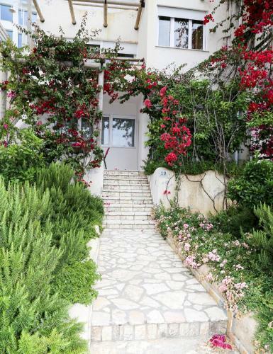 Bellavista Apartments Bougainville Bay