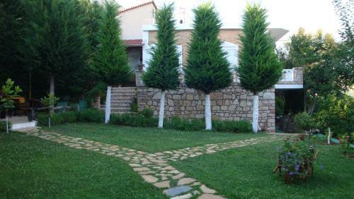 Villa M Cako