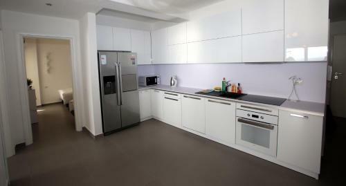 White Residence Apartments
