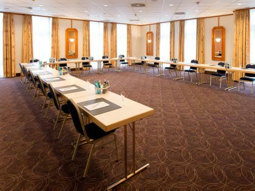 Hotel Achat Premium Neustadt/weinstra�e