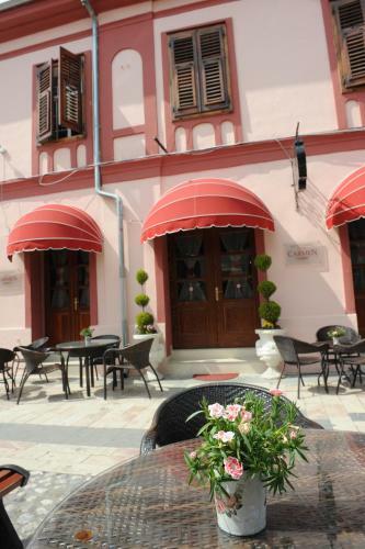 Hotel Carmen