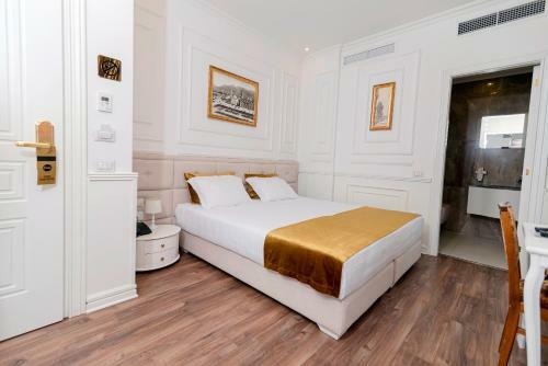 Eler Hotel