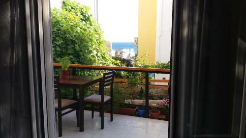 Anna Apartments