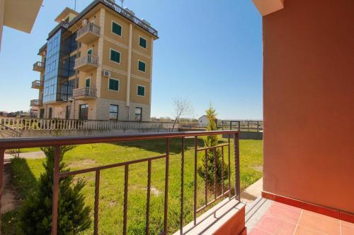 Apartments Velipoja