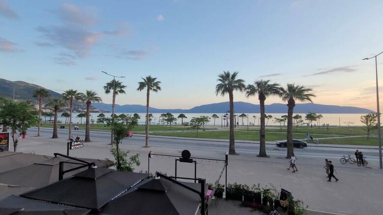 Haris Hotel
