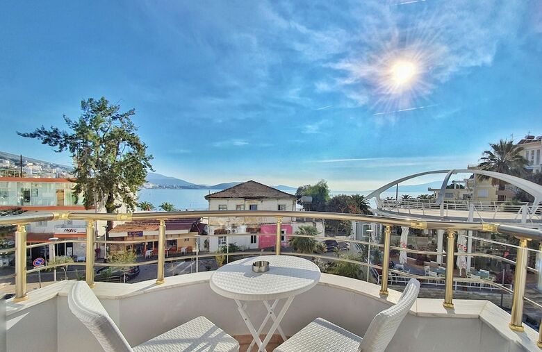Hotel Joan
