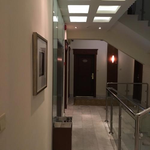 Dybaj Hotel Apartment 2