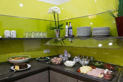 Hotel L�hr