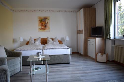 Hostal G�stehaus - Haus Am Schultal