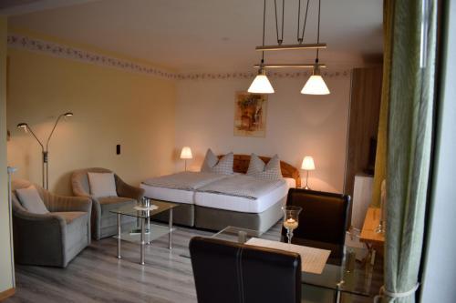 Hostal G�stehaus - Haus Am Schultal