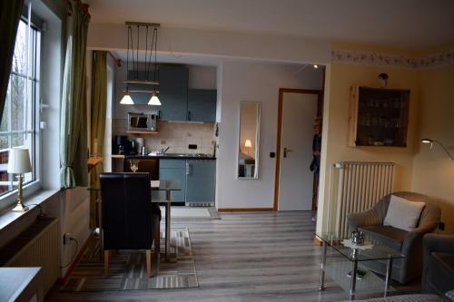 Hostal G�stehaus - Haus Am Schultal