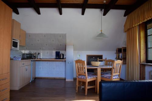 Hostal G�stehaus - Haus Am Schultal