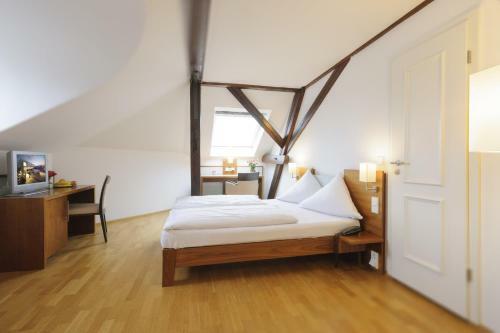 Hostal Hotel Augustiner Tor