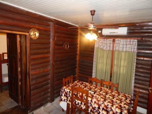 Hostal Caba�as Los Timb�