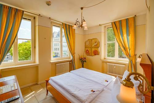 Hotel XII Apostel Albergo
