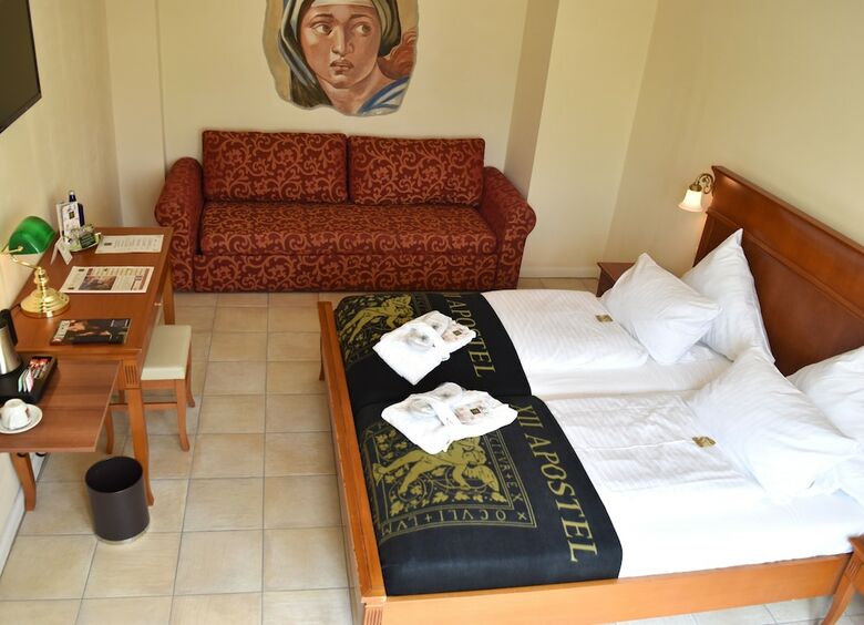 Hotel XII Apostel Albergo