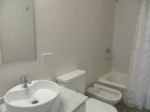 Sunny Recoleta Apartment