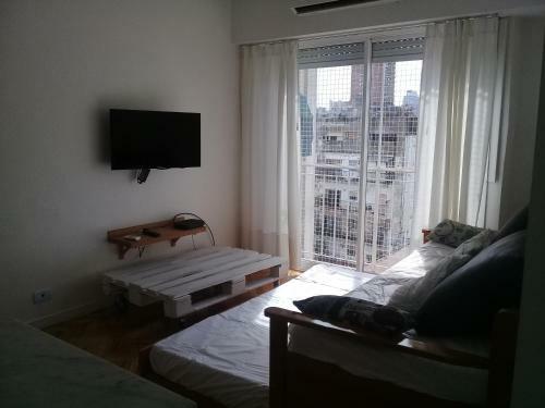 Sunny Recoleta Apartment
