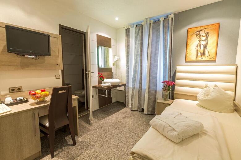 Bavaria Hotel M�nchner Hof Superior