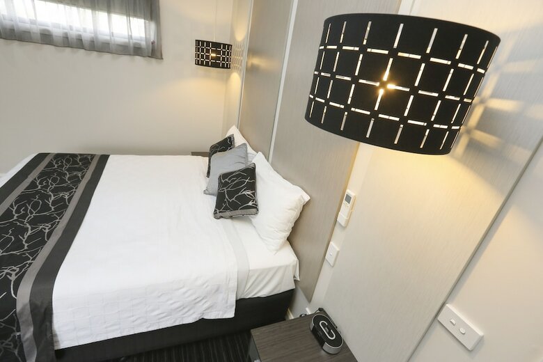 Hotel Comfort Inn Deakin Palms