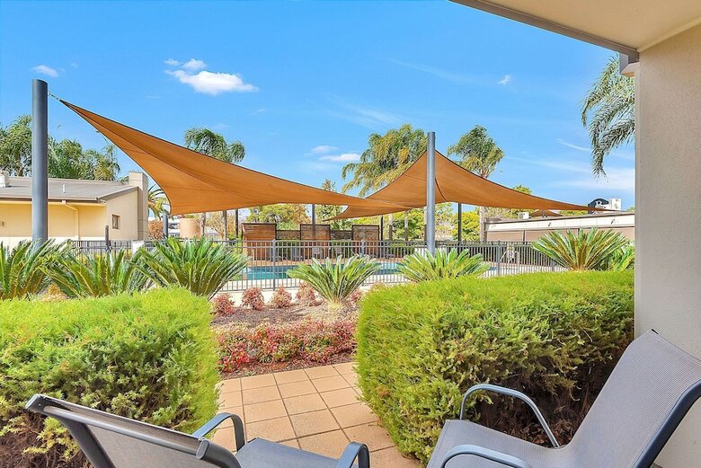 Hotel Comfort Inn Deakin Palms