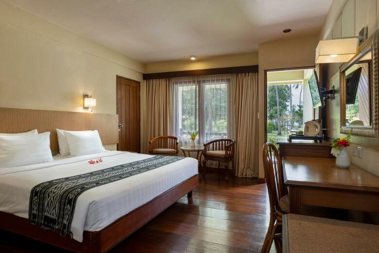 Hotel Merumatta Senggigi Lombok